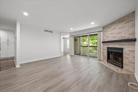 530 River Front Circle Naperville IL 60540