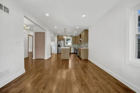 837 South Humphrey Avenue Oak Park IL 60304