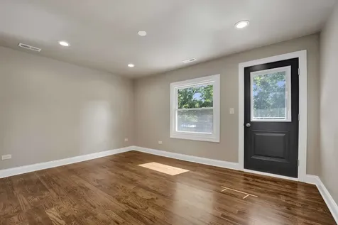 837 South Humphrey Avenue Oak Park IL 60304