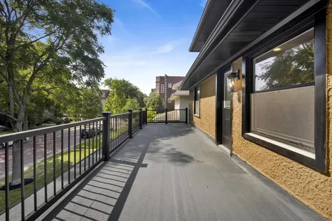 837 South Humphrey Avenue Oak Park IL 60304