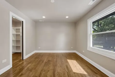 837 South Humphrey Avenue Oak Park IL 60304