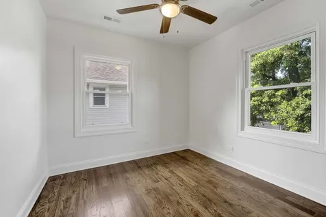 837 South Humphrey Avenue Oak Park IL 60304
