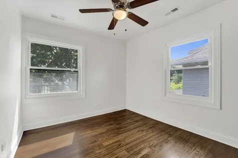 837 South Humphrey Avenue Oak Park IL 60304