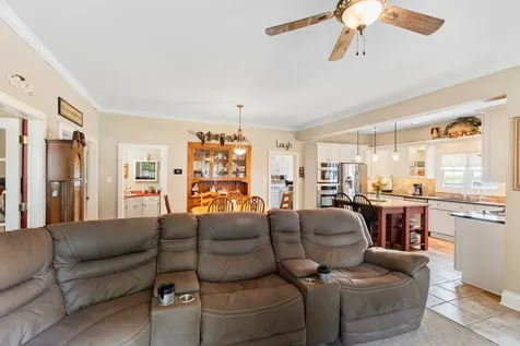 1066 East 1100 North Road Onarga IL 60955