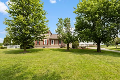 1066 East 1100 North Road Onarga IL 60955