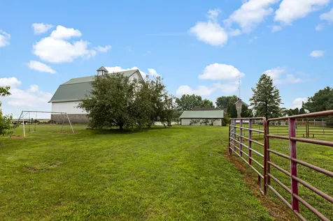 1066 East 1100 North Road Onarga IL 60955