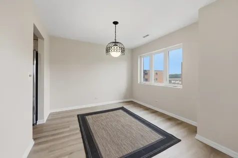 9332 Landings Lane Des Plaines IL 60016