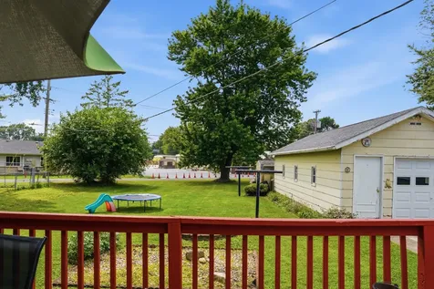 22 North Metcalf Avenue Amboy IL 61310
