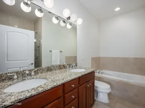 1453 West Irving Park Road Chicago IL 60613