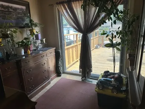 17611 Maple Street Lansing IL 60438