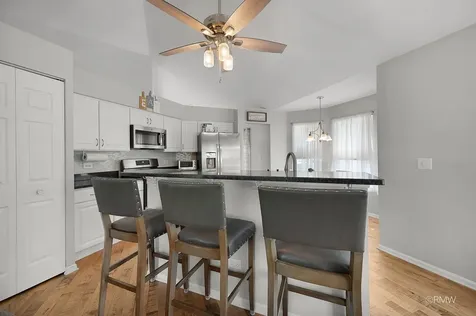 1137 St Andrews Court Algonquin IL 60102