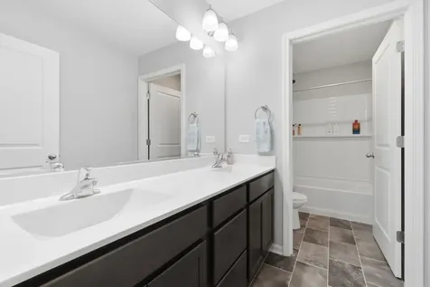 1609 Emma Lane Hampshire IL 60140