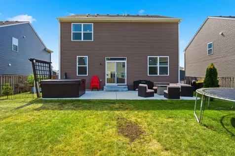 1609 Emma Lane Hampshire IL 60140