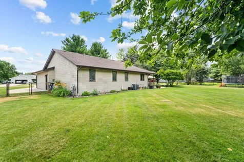14624 Joseph Parkway South Beloit IL 61080