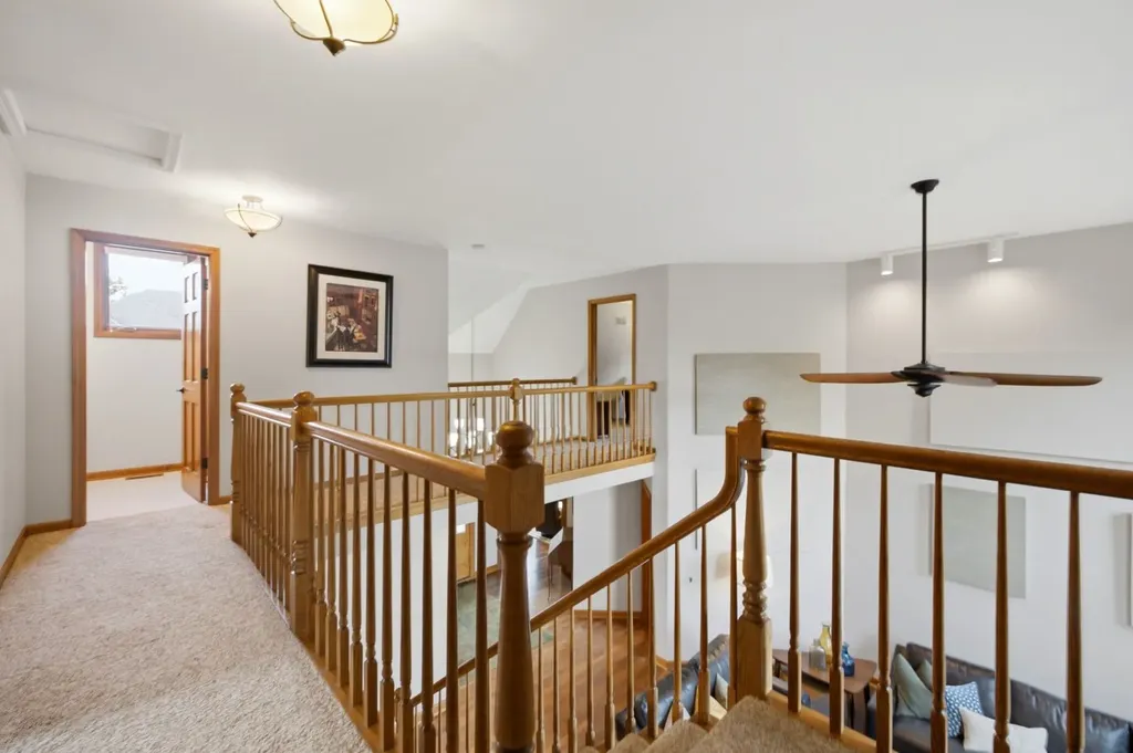 6183 Tyrnbury Drive Lisle IL 60532