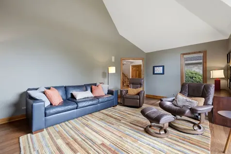 6183 Tyrnbury Drive Lisle IL 60532