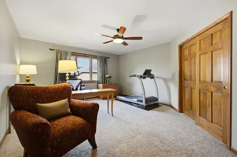 6183 Tyrnbury Drive Lisle IL 60532
