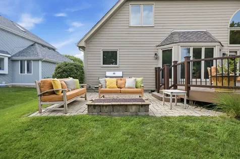 6183 Tyrnbury Drive Lisle IL 60532