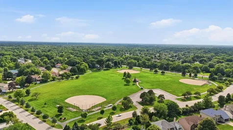 6183 Tyrnbury Drive Lisle IL 60532