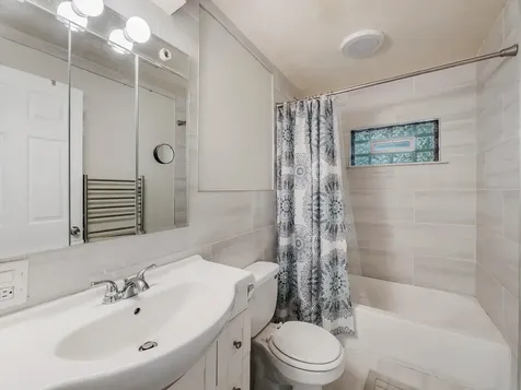 34179 North Hainesville Road Round Lake IL 60073