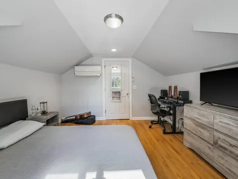 34179 North Hainesville Road Round Lake IL 60073