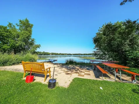 34179 North Hainesville Road Round Lake IL 60073