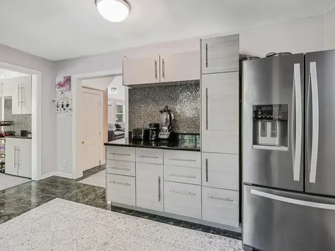 34179 North Hainesville Road Round Lake IL 60073