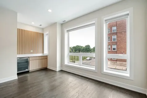 412 East 50th Place Chicago IL 60615