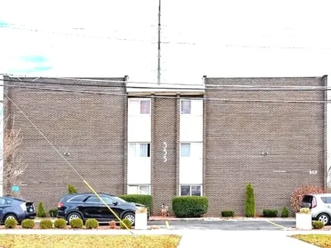 355 Bluff Avenue La Grange IL 60525