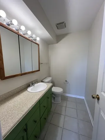 355 Bluff Avenue La Grange IL 60525