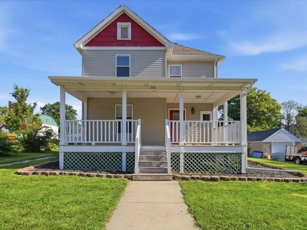 304 East Franklin Street Carlock IL 61725