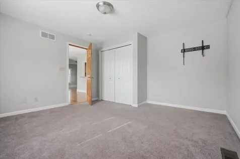 304 East Franklin Street Carlock IL 61725