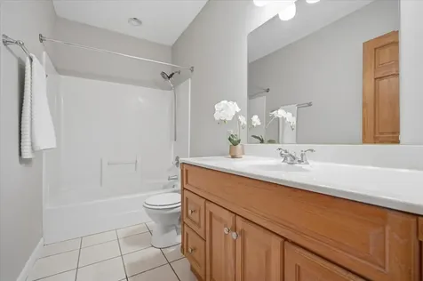 304 East Franklin Street Carlock IL 61725