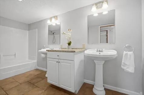 304 East Franklin Street Carlock IL 61725
