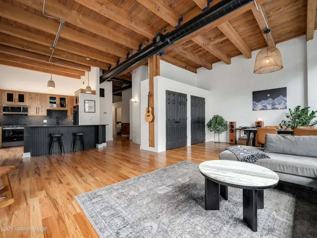 525 North Ada Street Chicago IL 60642
