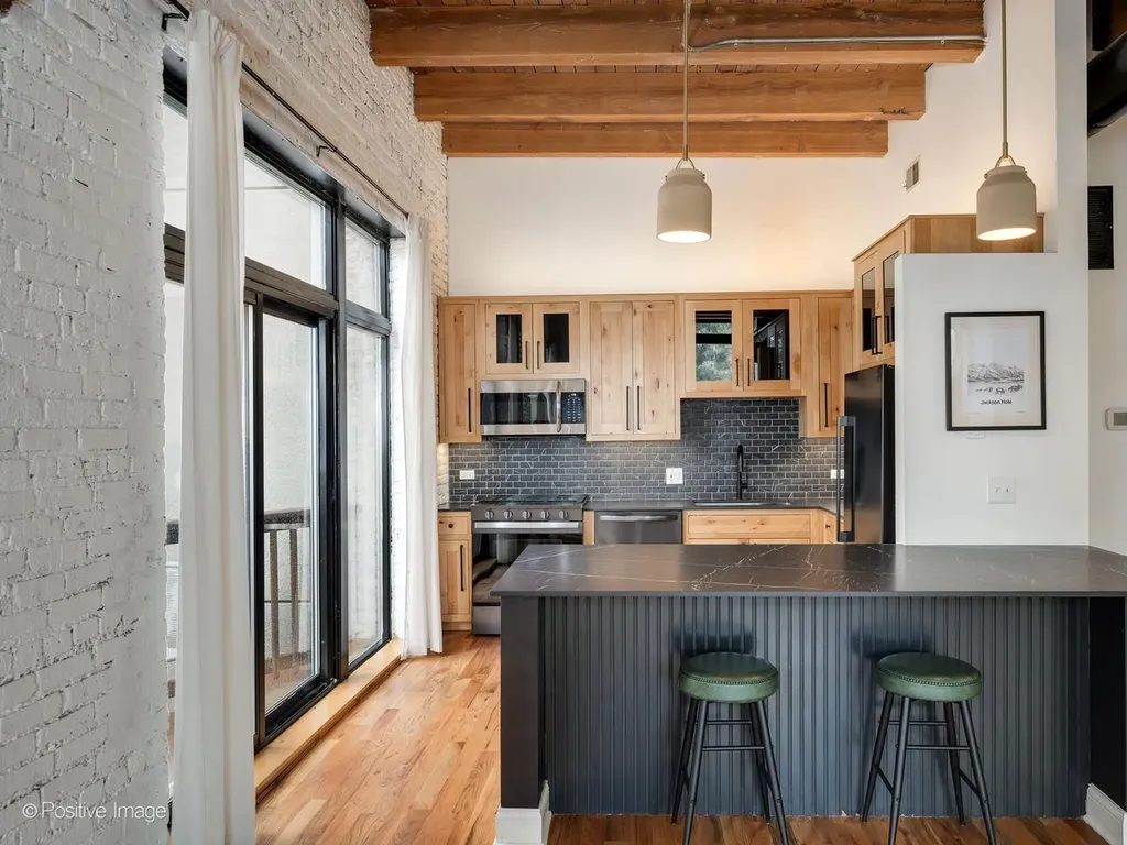525 North Ada Street Chicago IL 60642