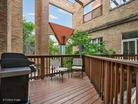 525 North Ada Street Chicago IL 60642