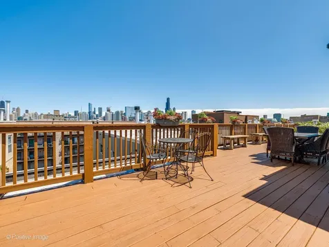 525 North Ada Street Chicago IL 60642