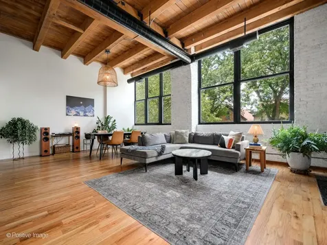 525 North Ada Street Chicago IL 60642