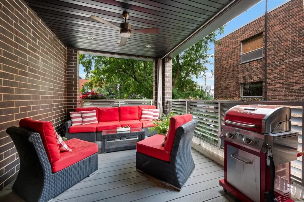 729 West Diversey Parkway Chicago IL 60614