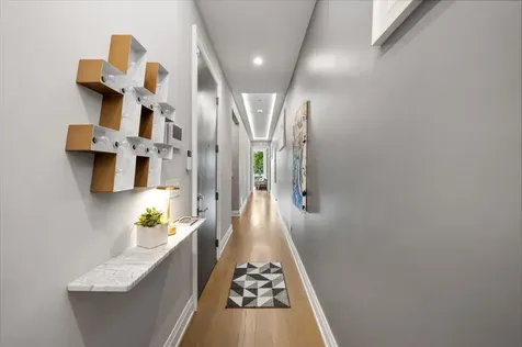 729 West Diversey Parkway Chicago IL 60614
