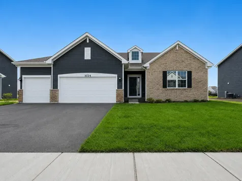 1024 Nottingham Road Sycamore IL 60178