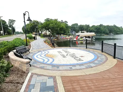 806 June Terrace Lake Zurich IL 60047