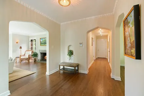 1920 Lincoln Street Evanston IL 60201