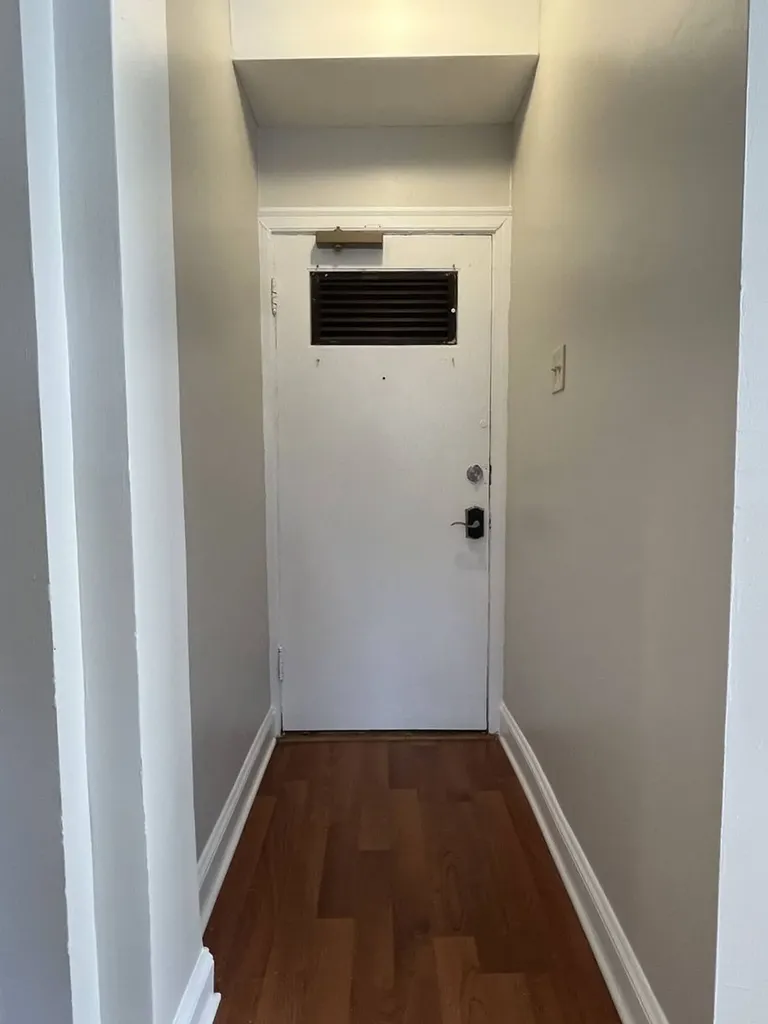 5135 South Kenwood Avenue Chicago IL 60615