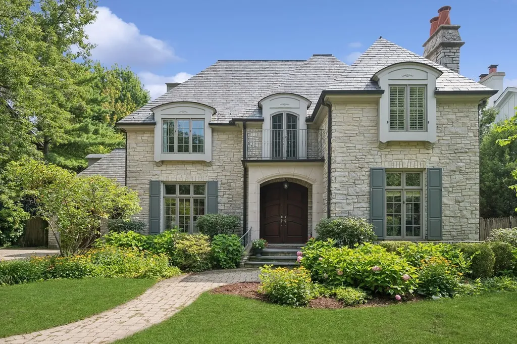 566 Willow Road Winnetka IL 60093