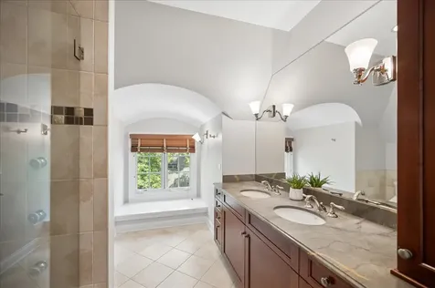 566 Willow Road Winnetka IL 60093
