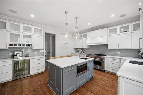 566 Willow Road Winnetka IL 60093