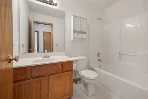 2519 Crestview Drive Aurora IL 60502