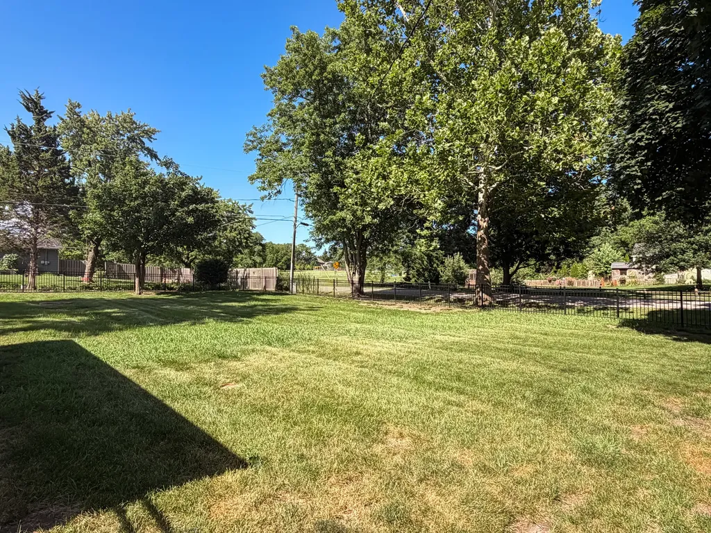 26W416 Macarthur Avenue Carol Stream IL 60188